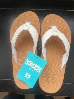 Reef Women's White Strap Tan Footbed Sandals